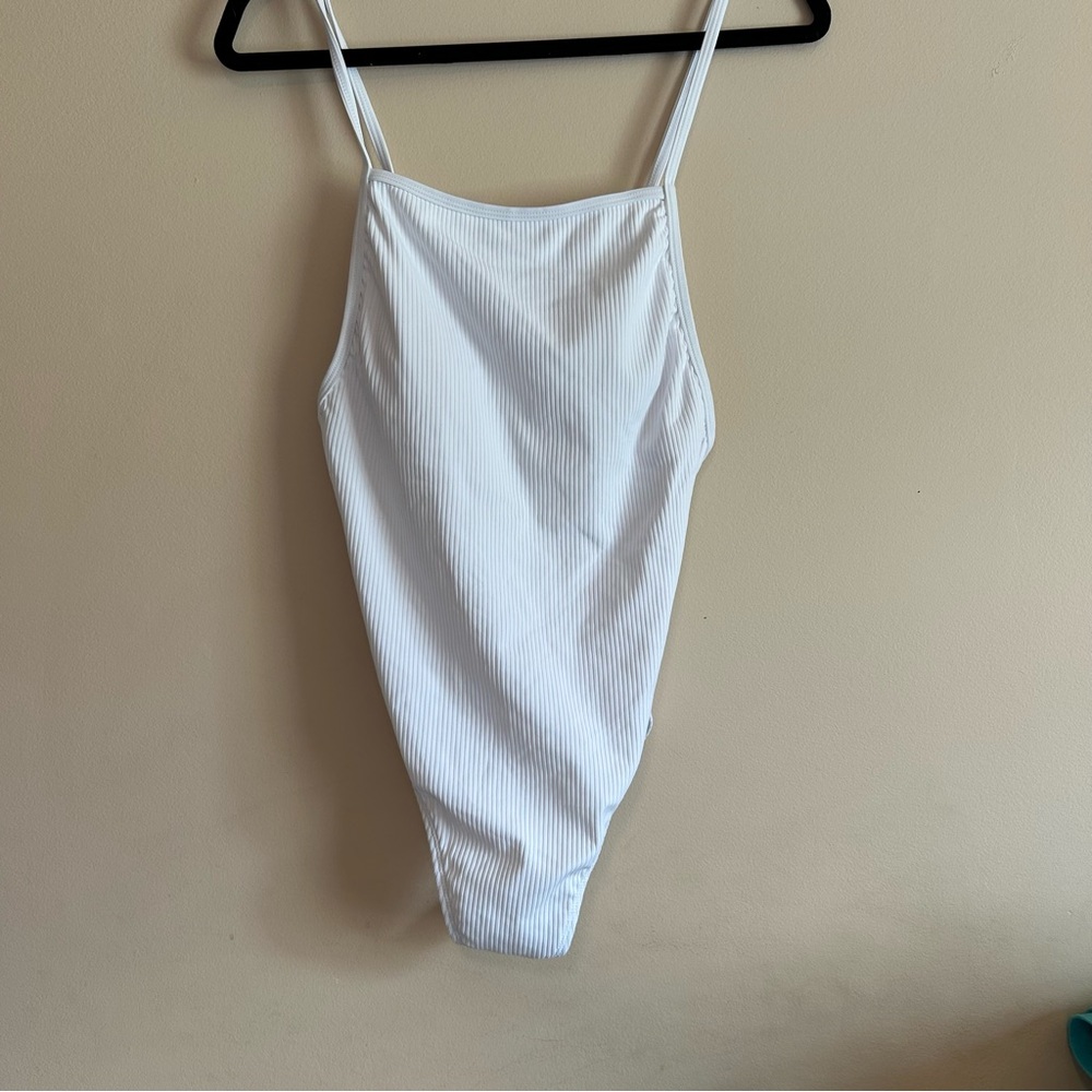 NWT Andie White Long Torso Paloma Ribbed One Piece Swimsuit Size medium